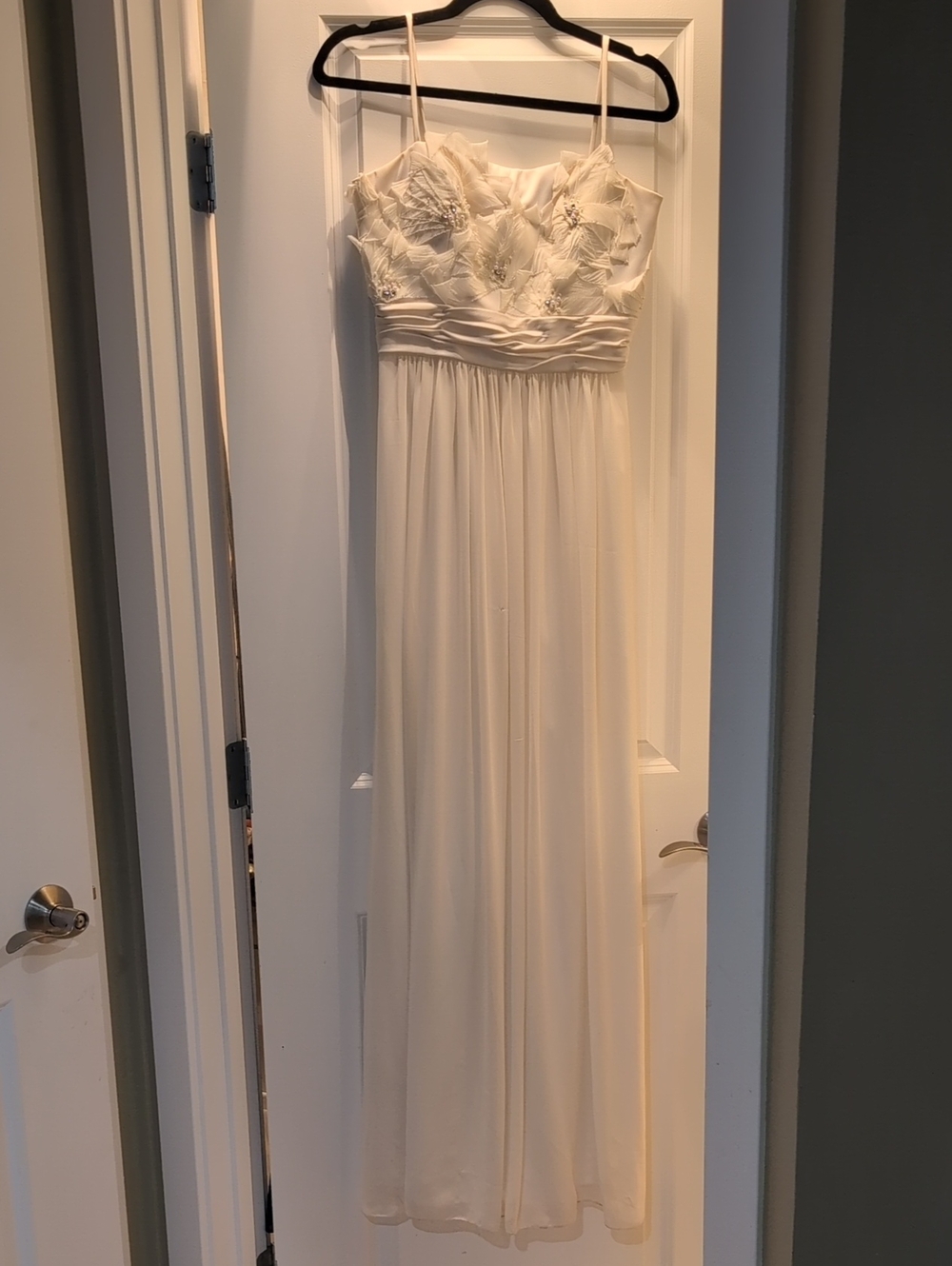 Max & Cleo Ivory Floral-Applique Spaghetti-Strap Maxi Dress